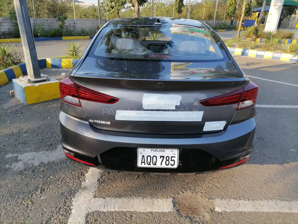 Hyundai Elantra 2023 for Sale in Lahore Image-1