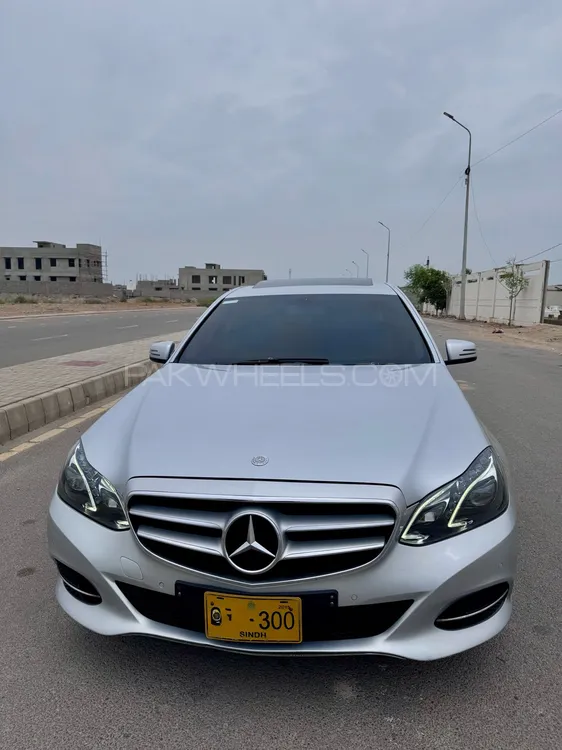 Mercedes Benz E Class 2015 for Sale in Karachi Image-1