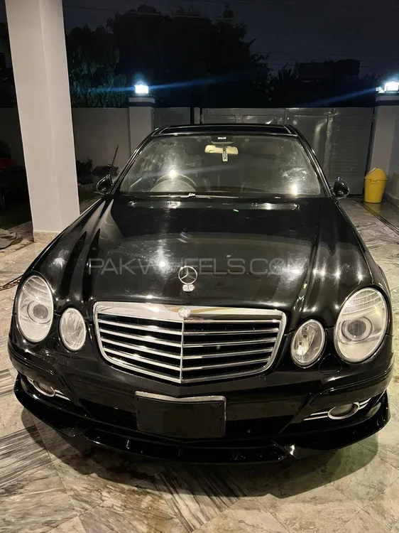 Mercedes Benz E Class 2003 for Sale in Lahore Image-1