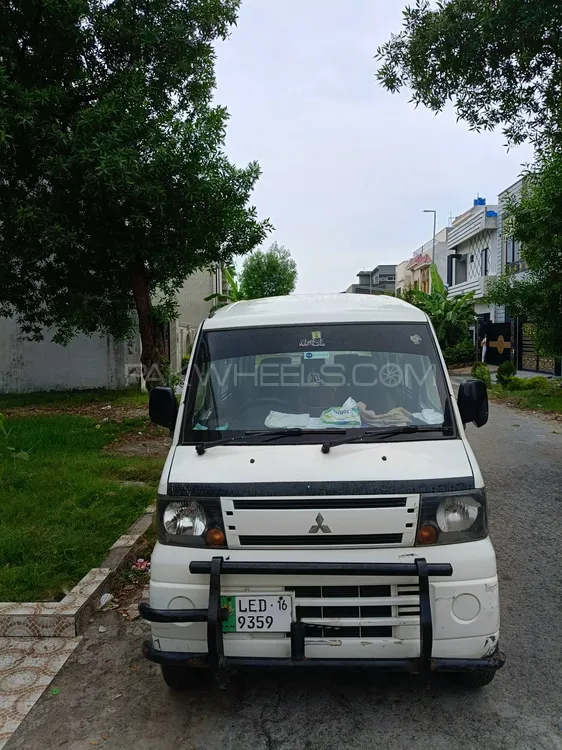 Mitsubishi Minicab 2011 for Sale in Gujranwala Image-1
