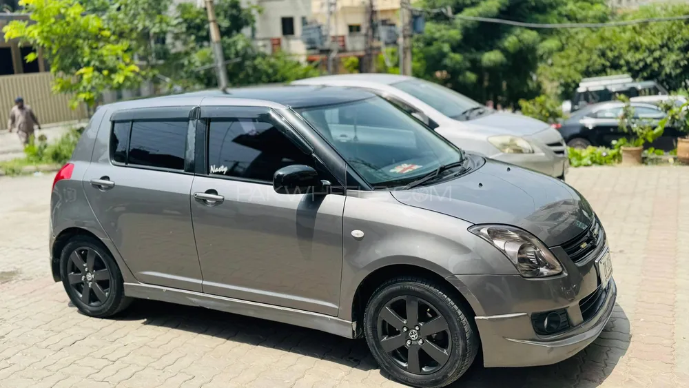 Suzuki Swift 2013 for Sale in Islamabad Image-1