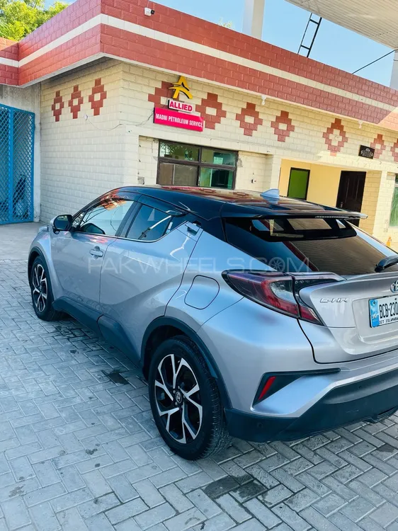ٹویوٹا سی-ایچ آر 2017 for Sale in فتح جنگ Image-1