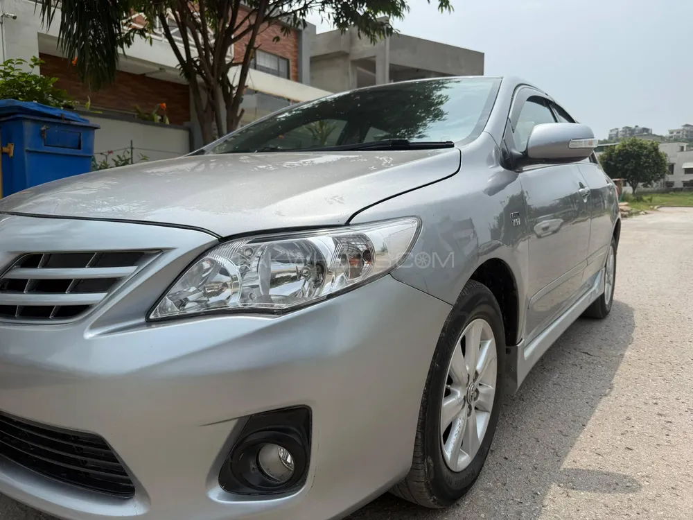 Toyota Corolla 2013 for Sale in Islamabad Image-1