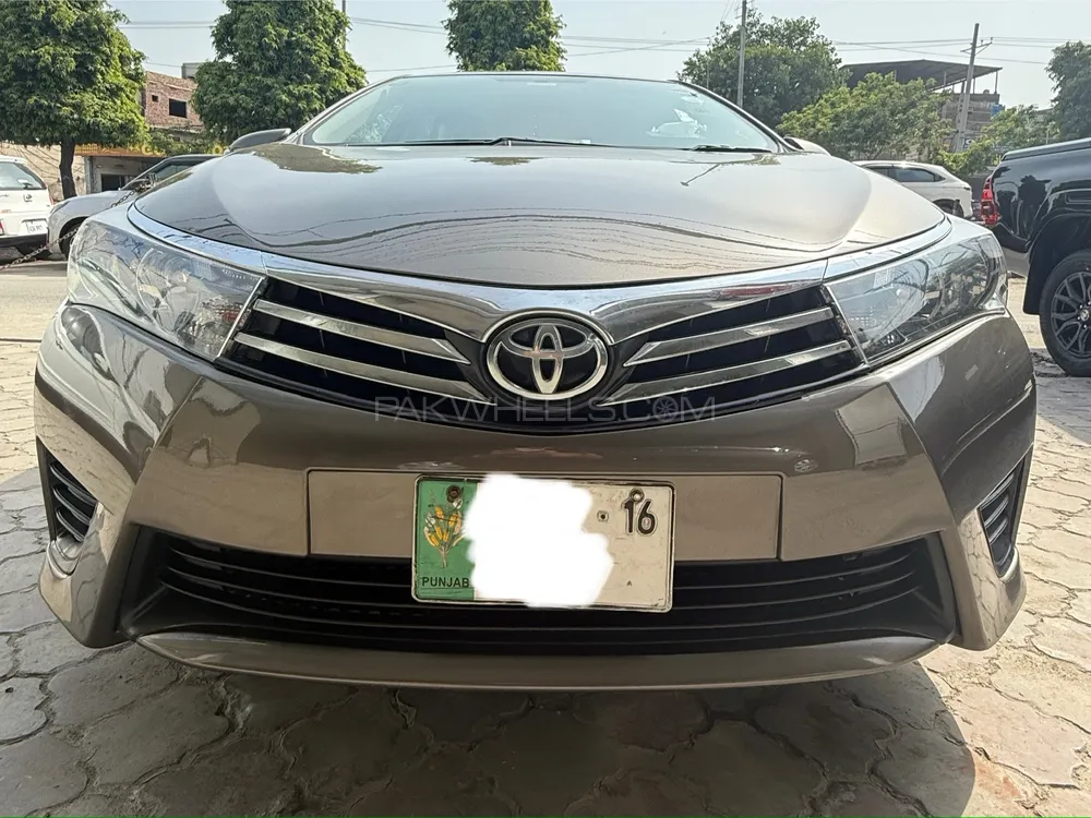 Toyota Corolla 2016 for Sale in Lahore Image-1