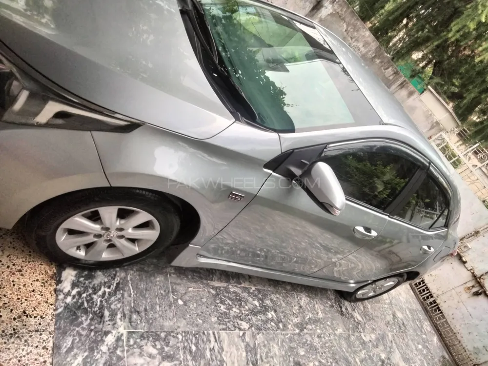 Toyota Corolla 2016 for Sale in Islamabad Image-1