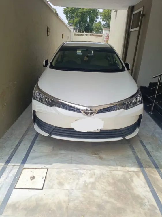 Toyota Corolla 2017 for Sale in Attock Image-1