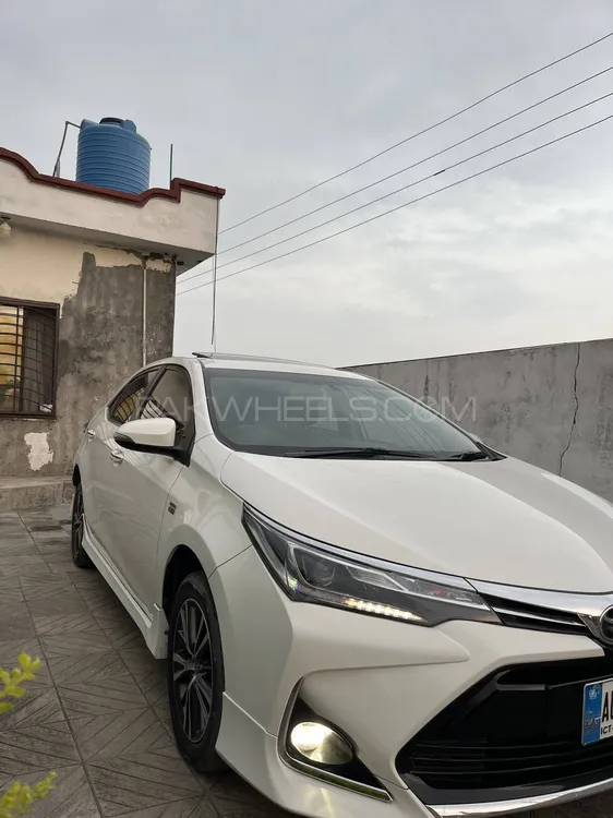 Toyota Corolla 2021 for Sale in Islamabad Image-1