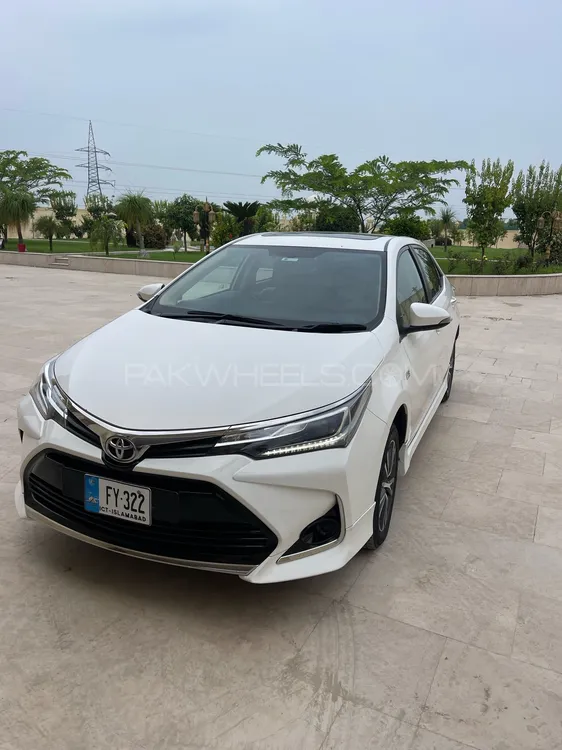 Toyota Corolla 2021 for Sale in Islamabad Image-1