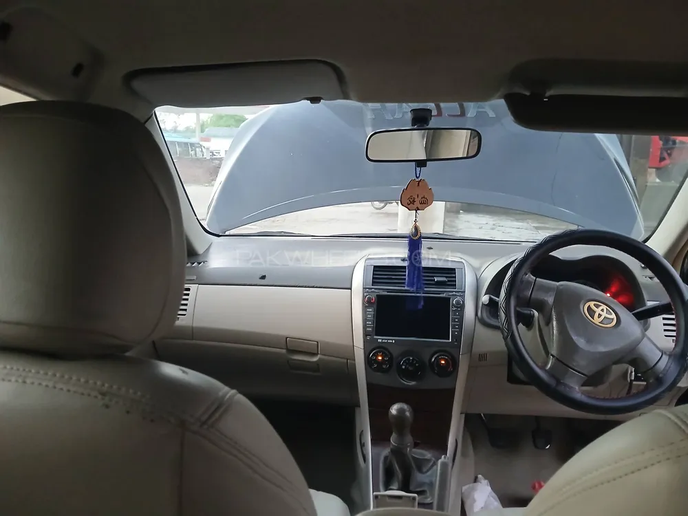 Toyota Corolla 2010 for Sale in Gujrat Image-1