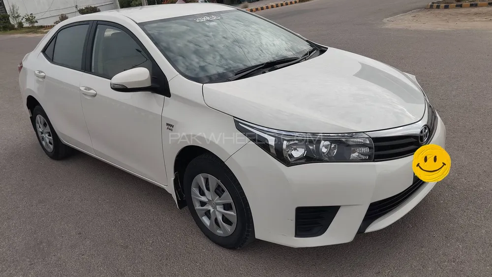 Toyota Corolla 2017 for Sale in Rahim Yar Khan Image-1