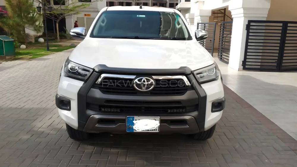 Toyota Hilux 2018 for Sale in Lahore Image-1