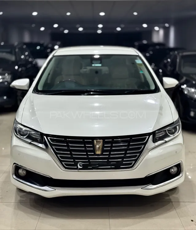 Toyota Premio 2016 for Sale in Karachi Image-1