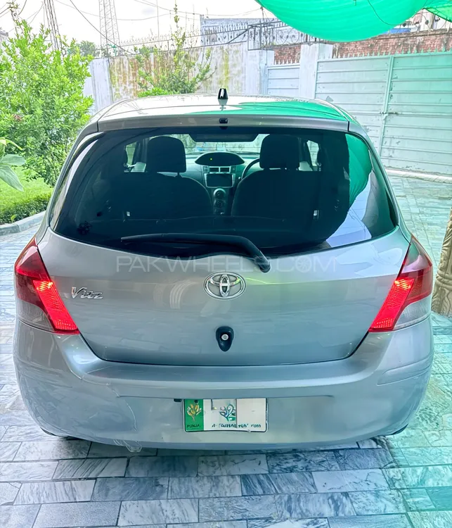 Toyota Vitz 2008 for Sale in Hafizabad Image-1