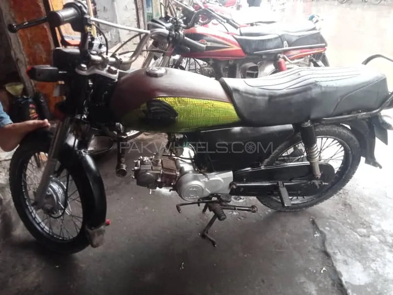 Crown CRLF 70 2015 for Sale Image-1