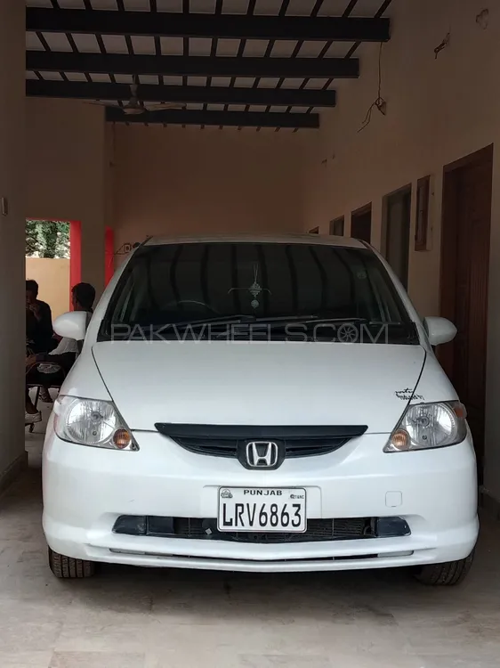 Honda City 2004 for Sale in Chiniot Image-1