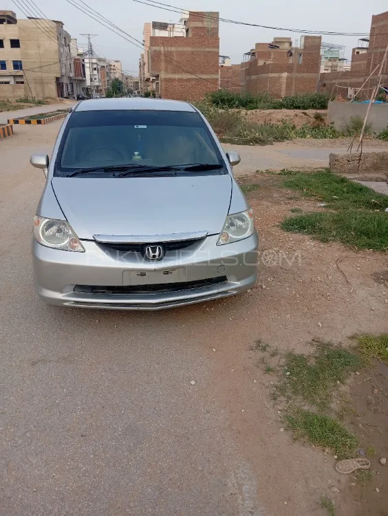 Honda City 2005 for Sale in Hyderabad Image-1