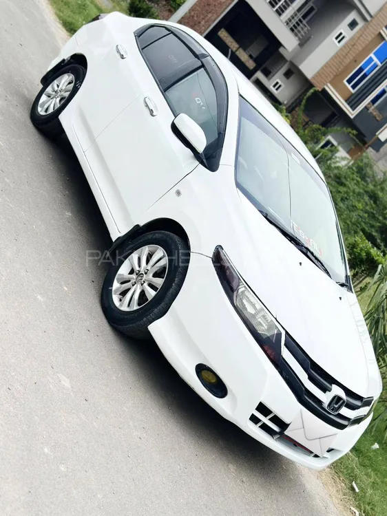 Honda City 2010 for Sale in Faisalabad Image-1