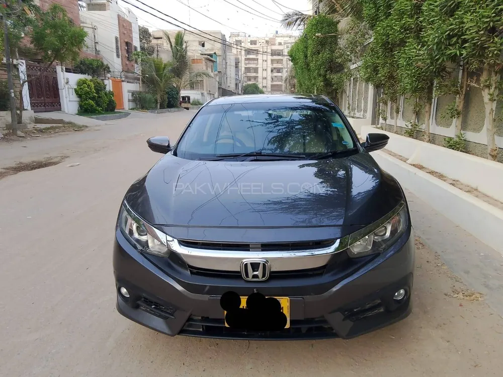 Honda Civic 2017 for Sale in Karachi Image-1