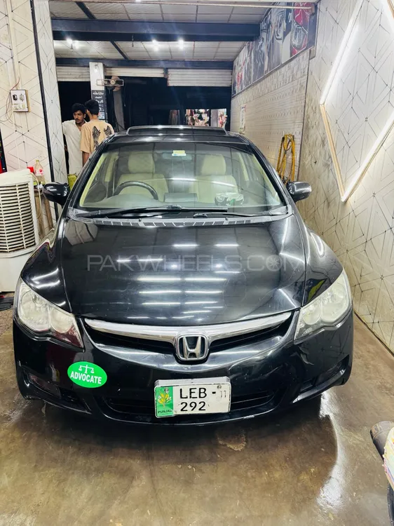 Honda Civic 2011 for Sale in Jaranwala Image-1