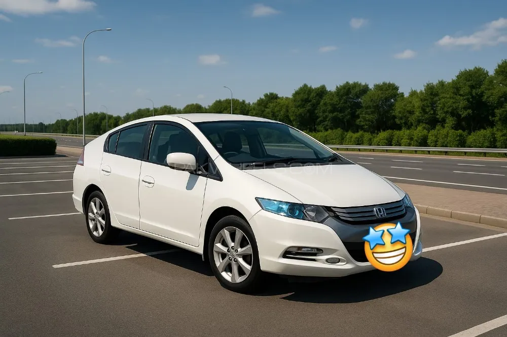 Honda Insight 2010 for Sale in Islamabad Image-1