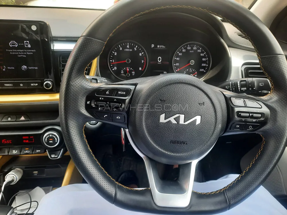 KIA Stonic 2022 for Sale in Sargodha Image-1