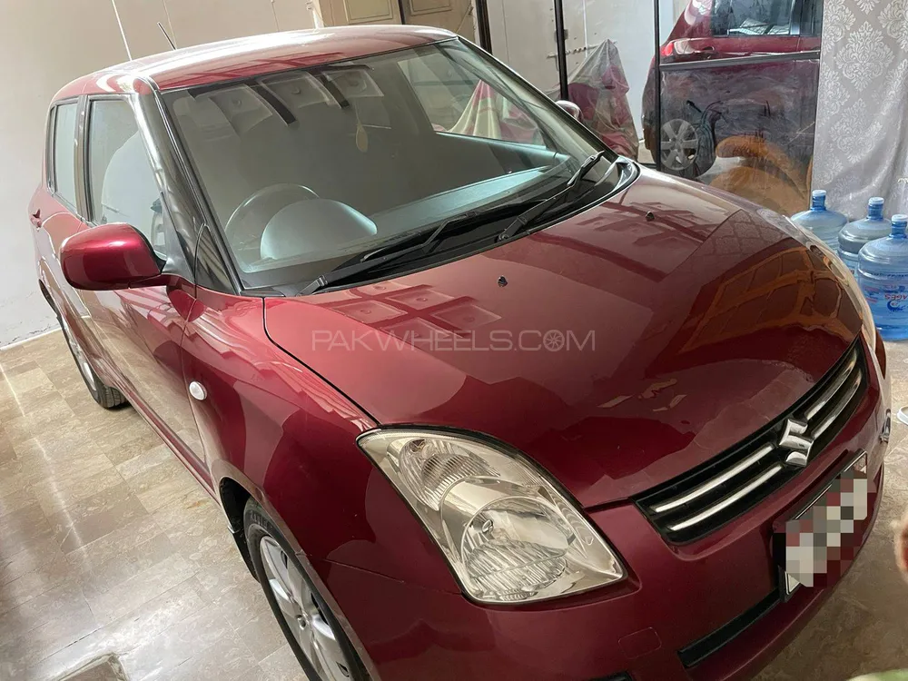 سوزوکی سوئفٹ 2015 for Sale in کراچی Image-1