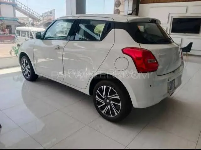 Suzuki Swift 2025 for Sale in Islamabad Image-1