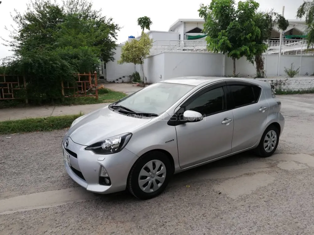 Toyota Aqua 2012 for Sale in Islamabad Image-1