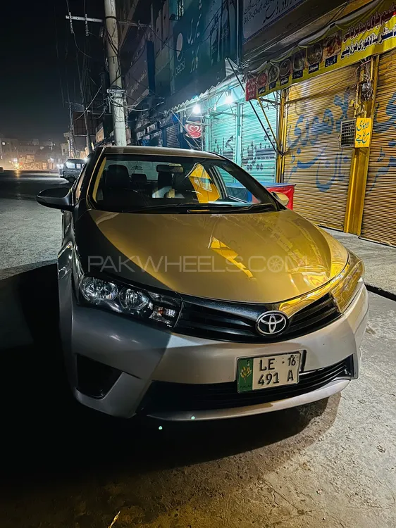 Toyota Corolla 2014 for Sale in Sialkot Image-1