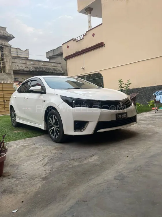 Toyota Corolla 2015 for Sale in Gujranwala Image-1