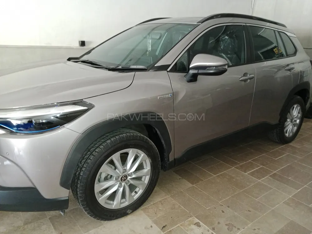 Toyota Corolla Cross 2024 for Sale in Karachi Image-1