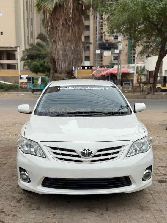 Toyota Corolla 2013 for Sale in Karachi Image-1