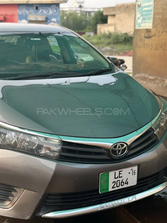 Toyota Corolla 2015 for Sale in Gujrat Image-1