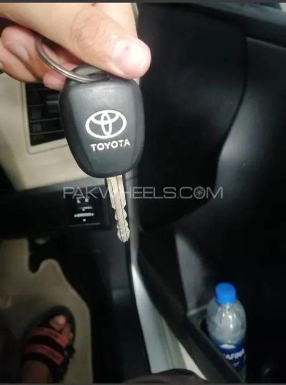 Toyota Corolla 2016 for Sale in Rawalpindi Image-1