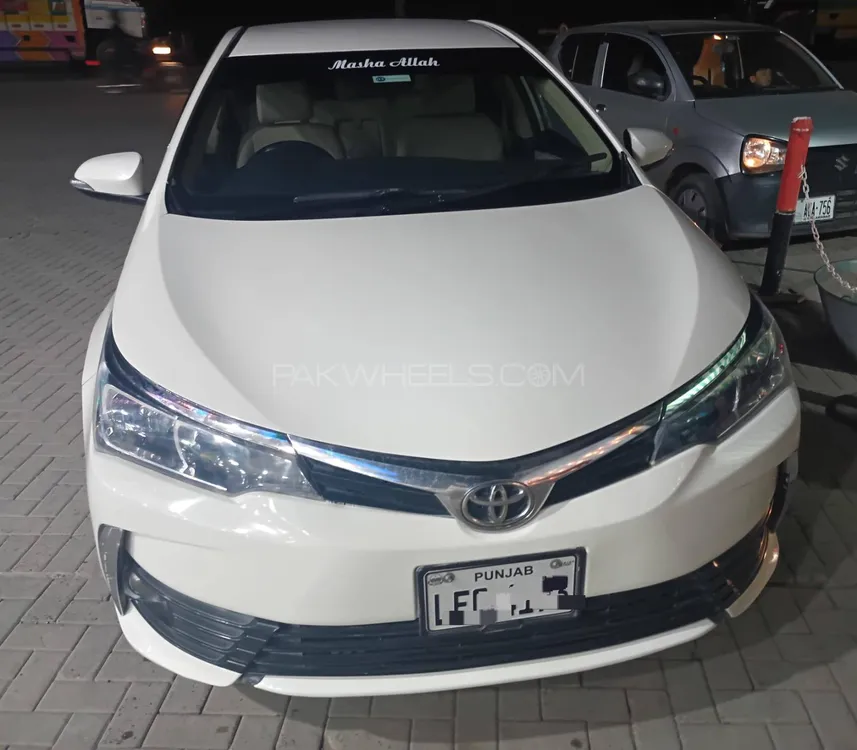 Toyota Corolla 2015 for Sale in Islamabad Image-1