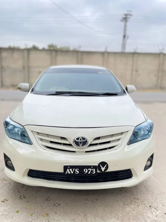 Toyota Corolla 2011 for Sale in Peshawar Image-1
