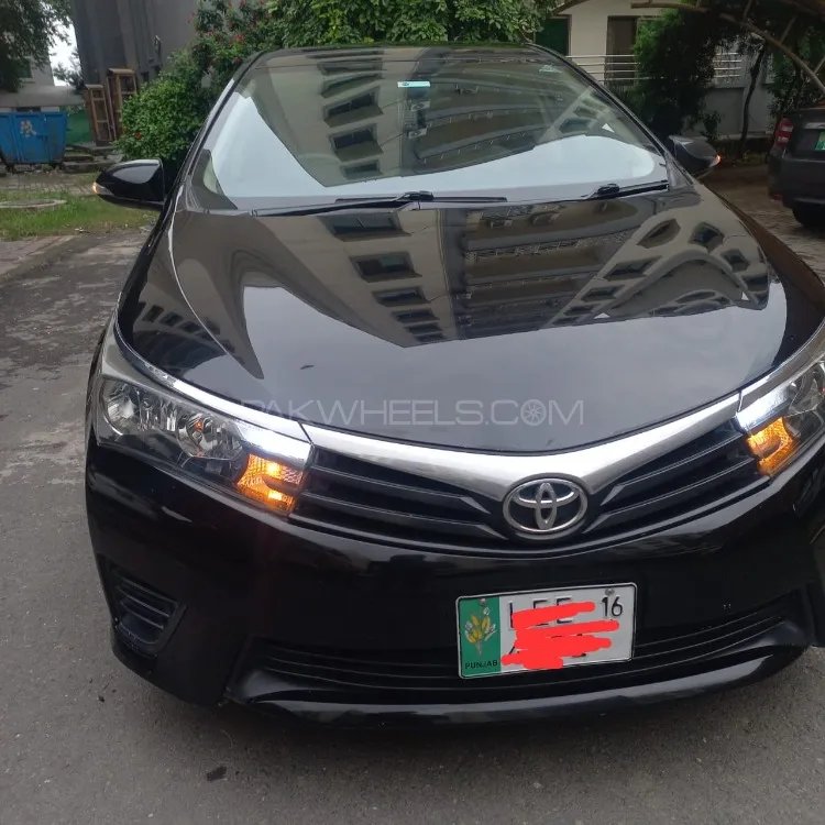 Toyota Corolla 2016 for Sale in Lahore Image-1