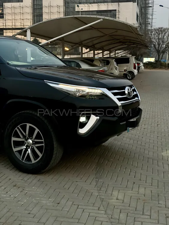 ٹویوٹا فورچیونر 2017 for Sale in اسلام آباد Image-1
