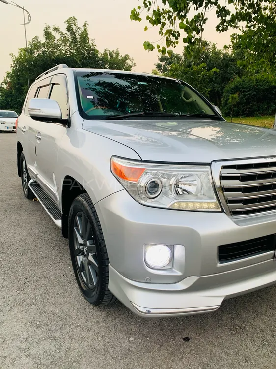 Toyota Land Cruiser 2013 for Sale in Islamabad Image-1