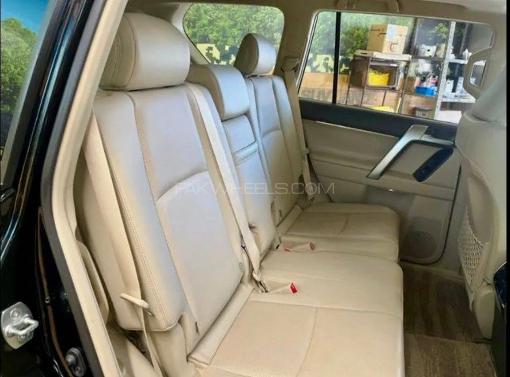 Toyota Prado 2020 for Sale in Lahore Image-1
