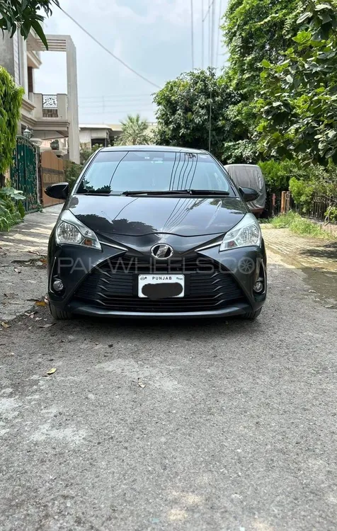 Toyota Vitz 2019 for Sale in Lahore Image-1