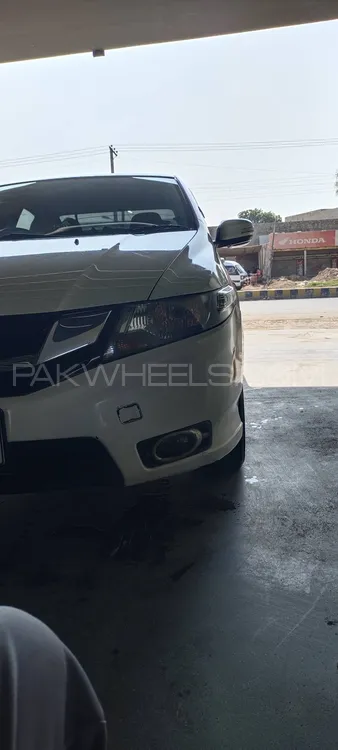 Honda City 2018 for Sale in Mian Channu Image-1
