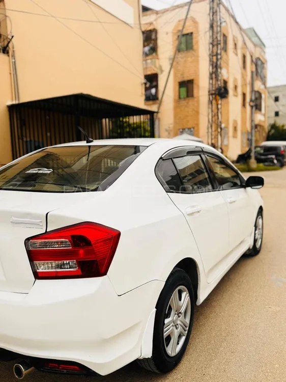 Honda City 2017 for Sale in Karachi Image-1