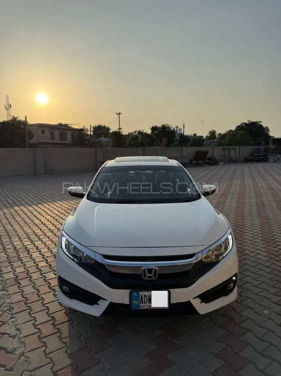 Honda Civic 2017 for Sale in Bahawalpur Image-1