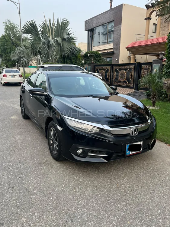 Honda Civic 2020 for Sale in Lahore Image-1