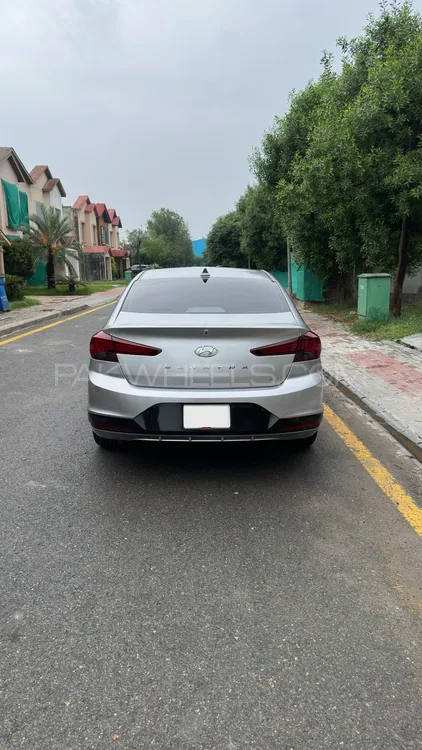 Hyundai Elantra 2021 for Sale in Lahore Image-1