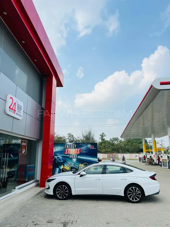 Hyundai Sonata 2022 for Sale in Sahiwal Image-1