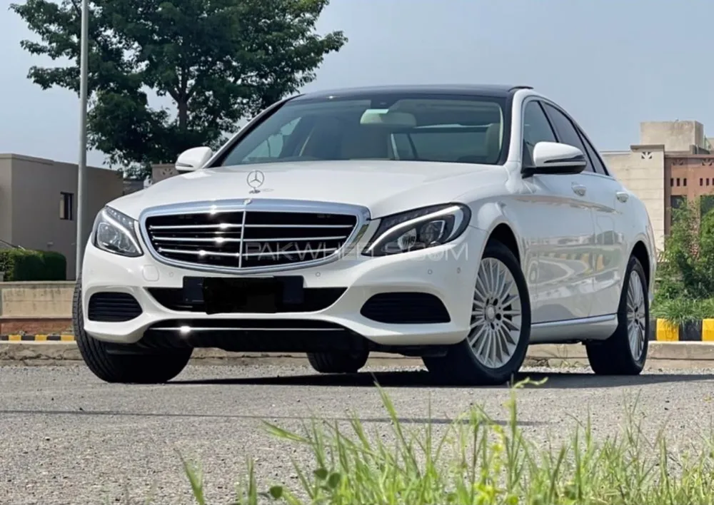 Mercedes Benz C Class 2017 for Sale in Lahore Image-1