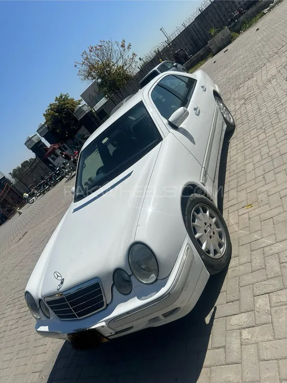 Mercedes Benz E Class 2000 for Sale in Rawalpindi Image-1