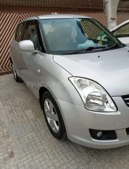 Suzuki Swift 2016 for Sale in Karachi Image-1